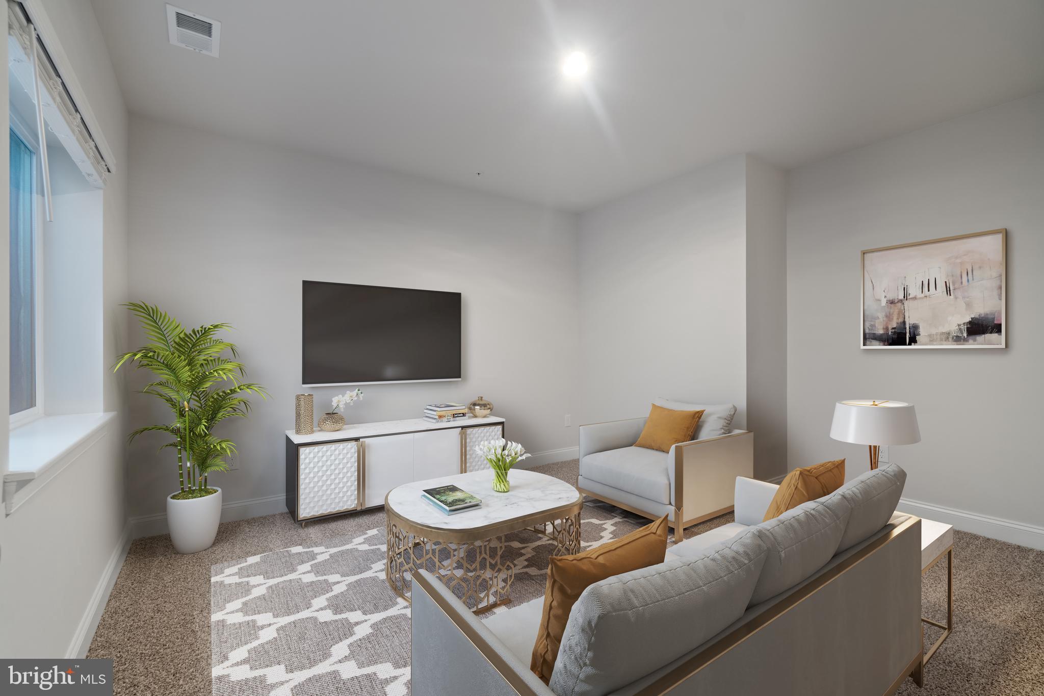 GREENWOOD VILLAGE - Residential