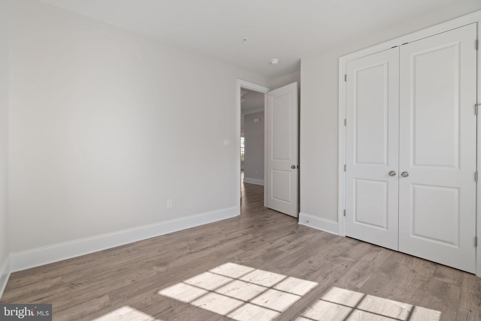 GREENWOOD VILLAGE - Residential