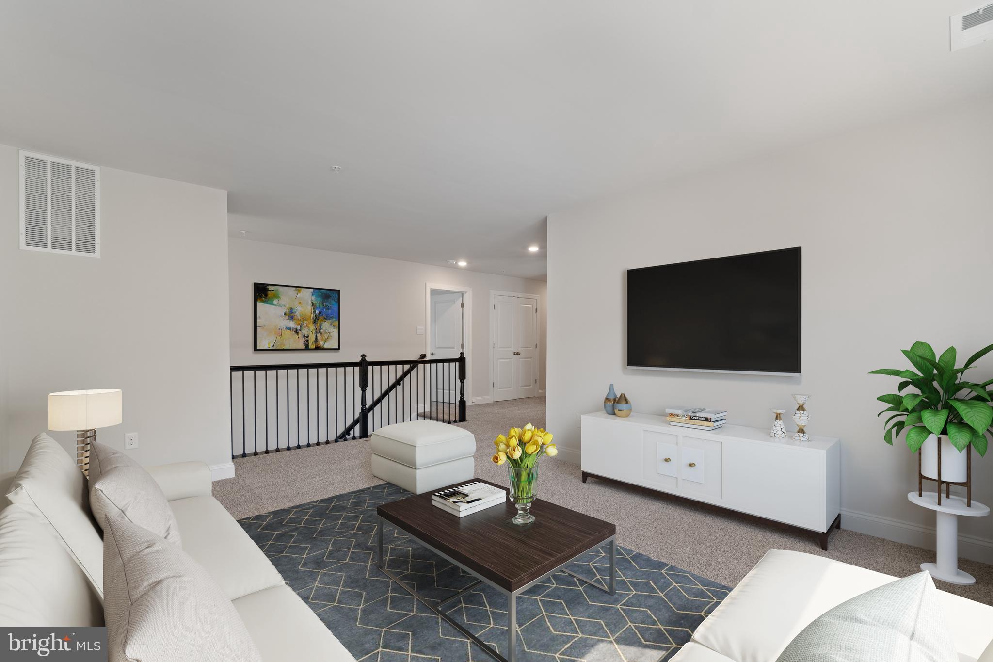 GREENWOOD VILLAGE - Residential