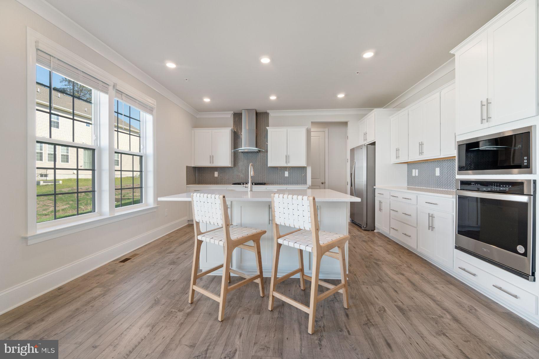 GREENWOOD VILLAGE - Residential