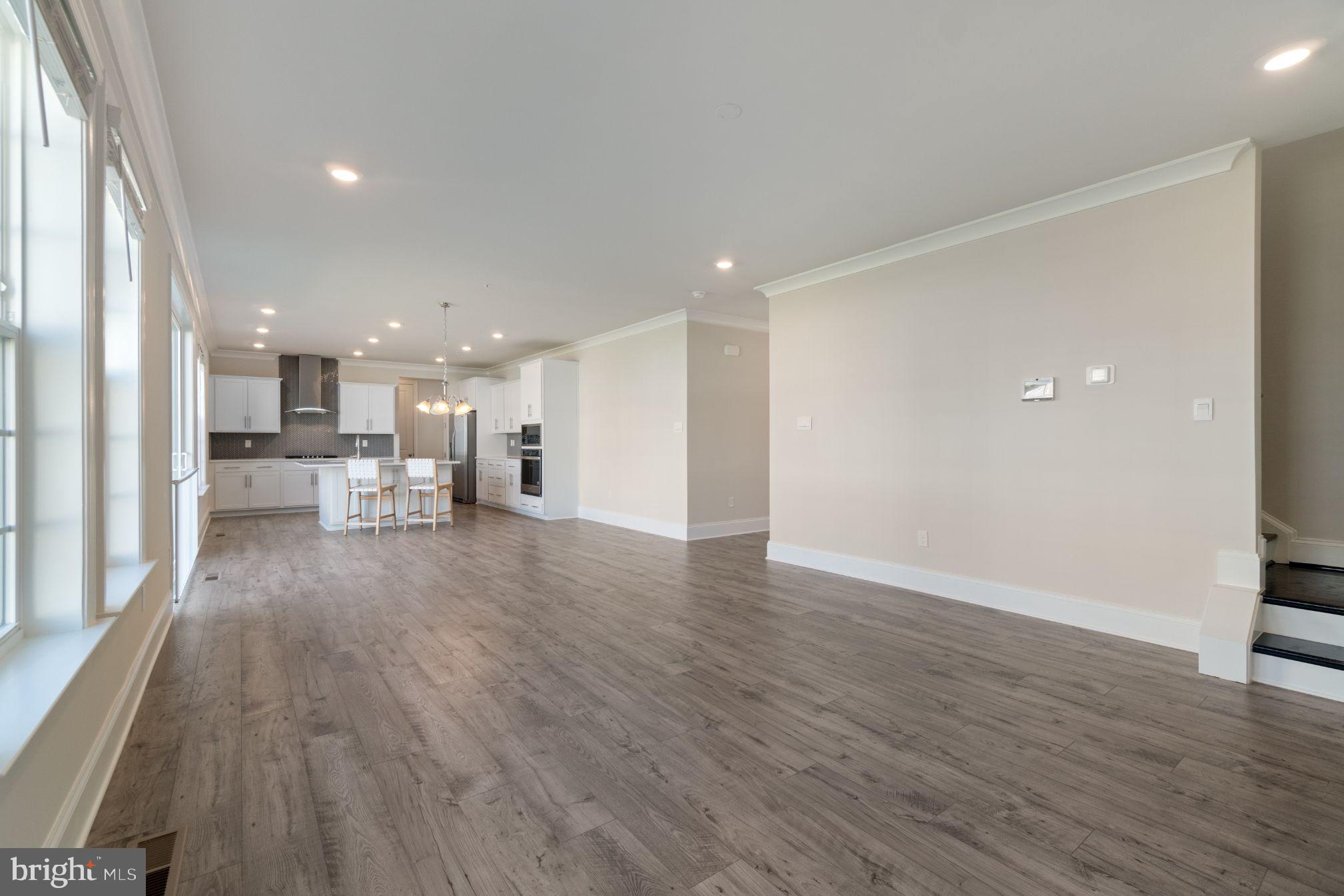 GREENWOOD VILLAGE - Residential