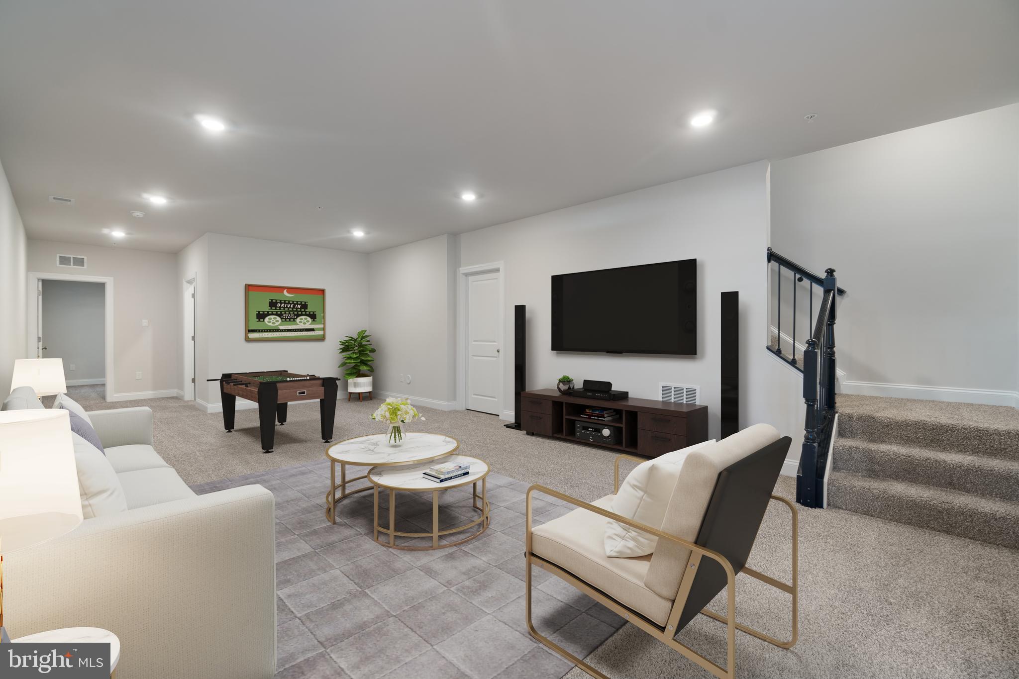 GREENWOOD VILLAGE - Residential