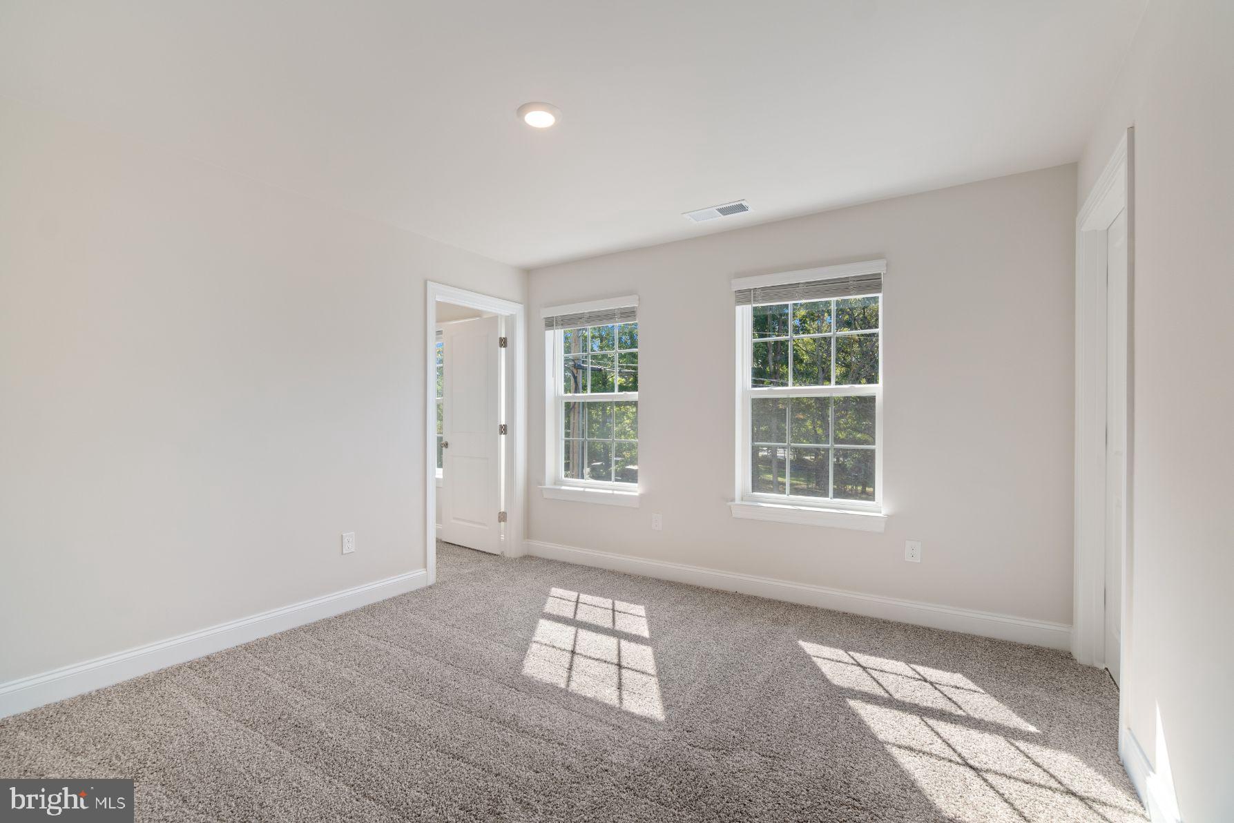 GREENWOOD VILLAGE - Residential