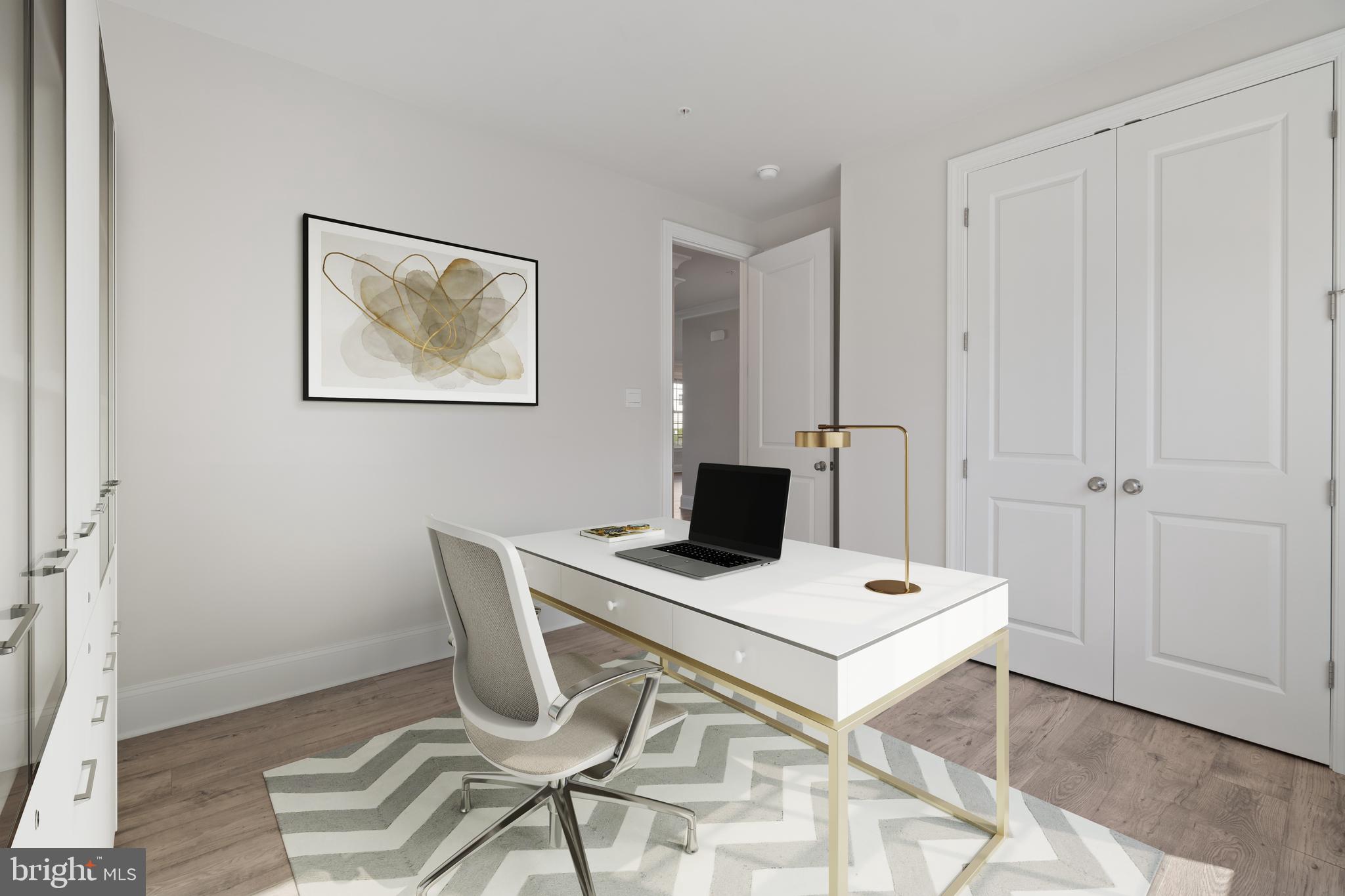 GREENWOOD VILLAGE - Residential