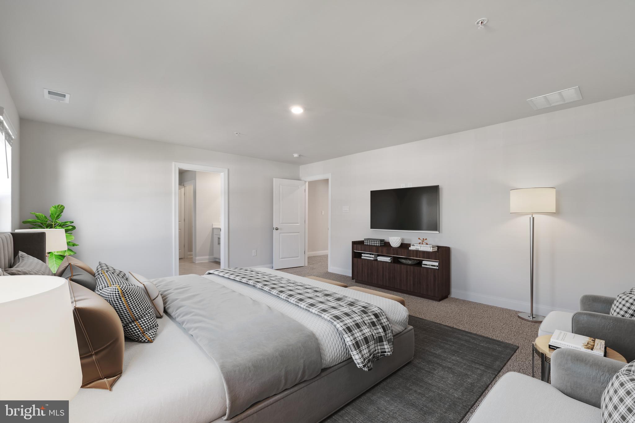 GREENWOOD VILLAGE - Residential