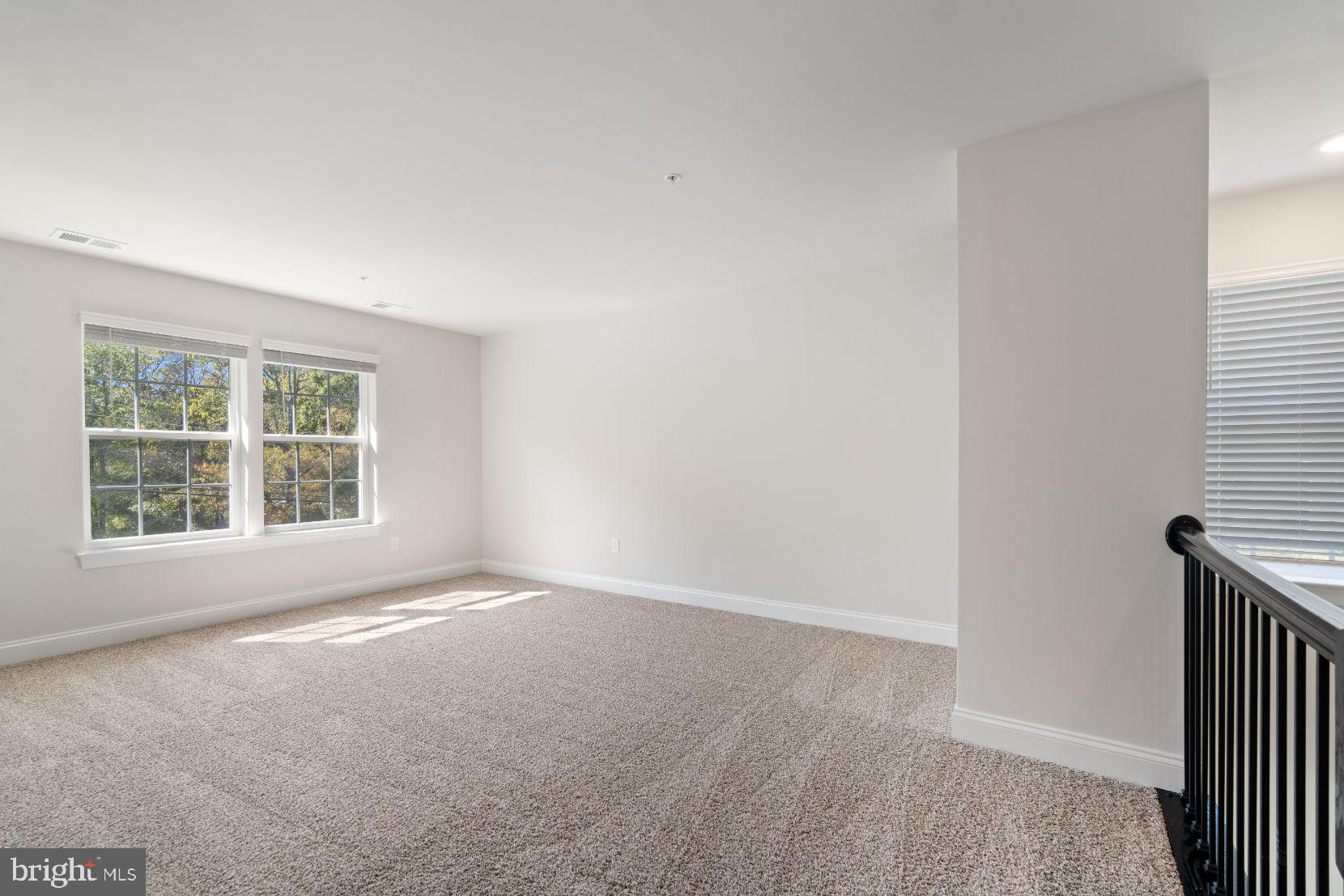 GREENWOOD VILLAGE - Residential