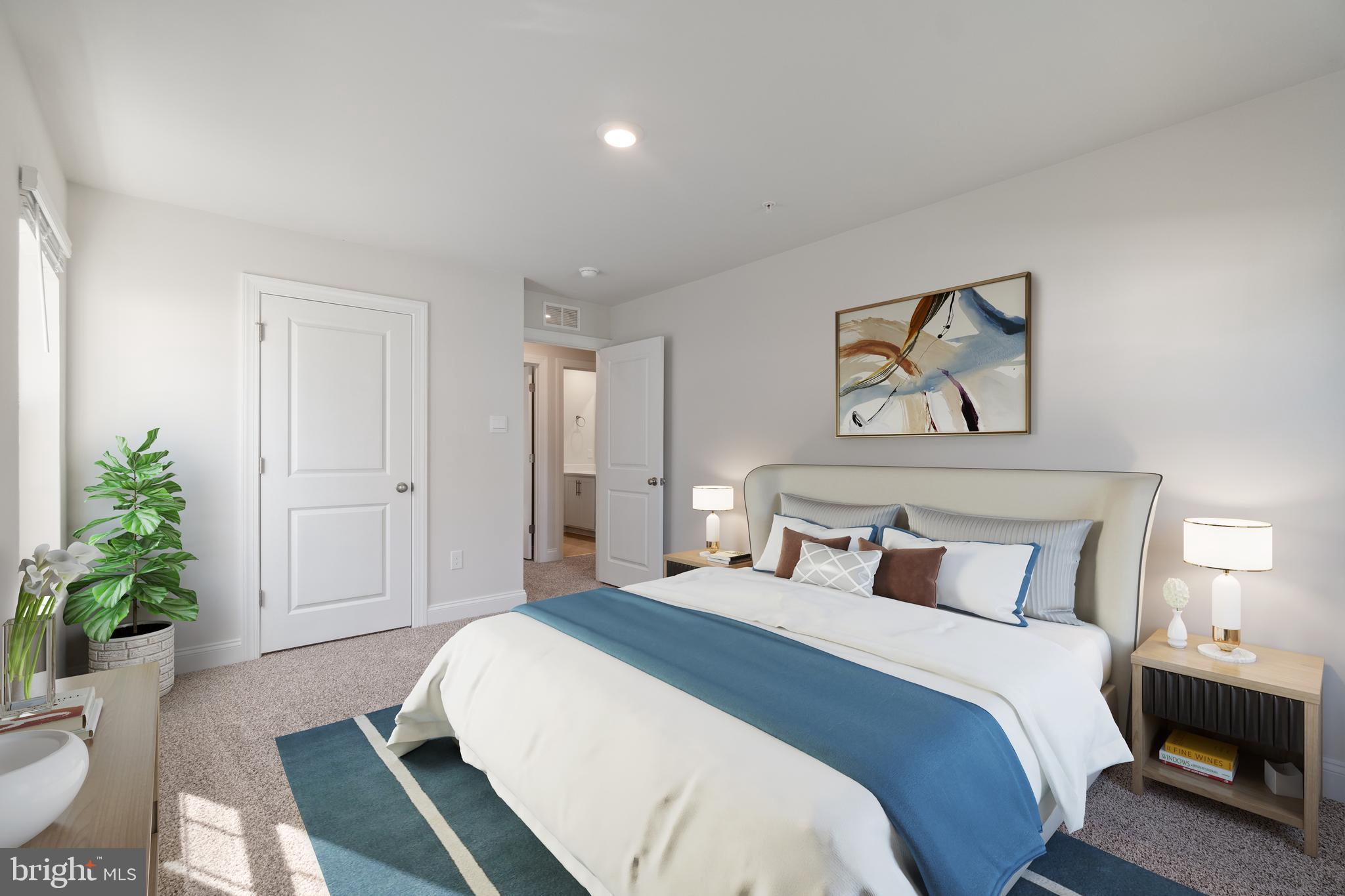 GREENWOOD VILLAGE - Residential