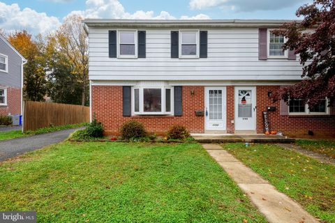 Photo of 1749 Hemlock Road, Lancaster, PA 17603 (MLS # PALA2043240)