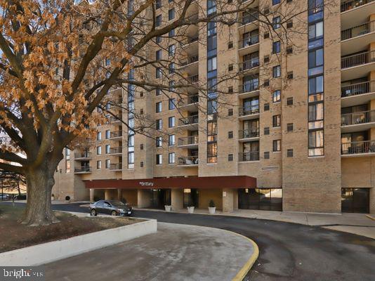 CENTURY SOUTH - Residential Lease