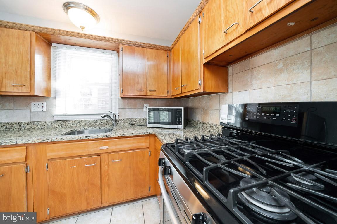 YORKSHIRE KNOLLS - Residential