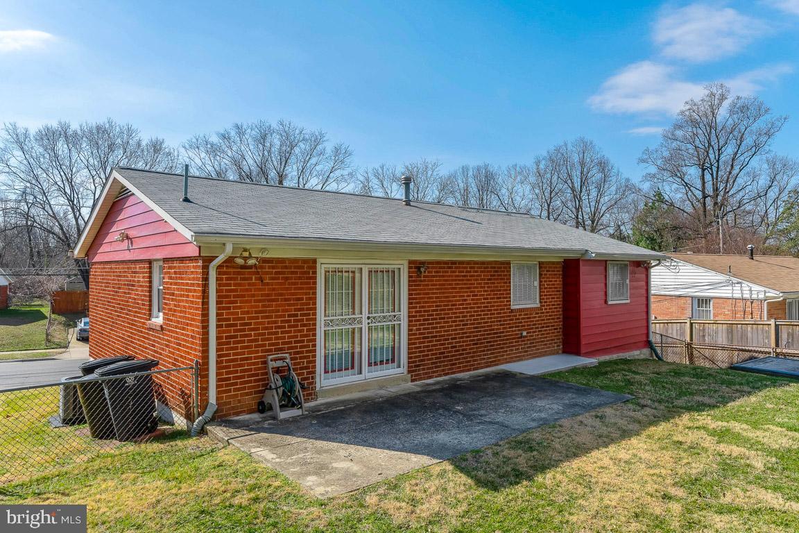 YORKSHIRE KNOLLS - Residential