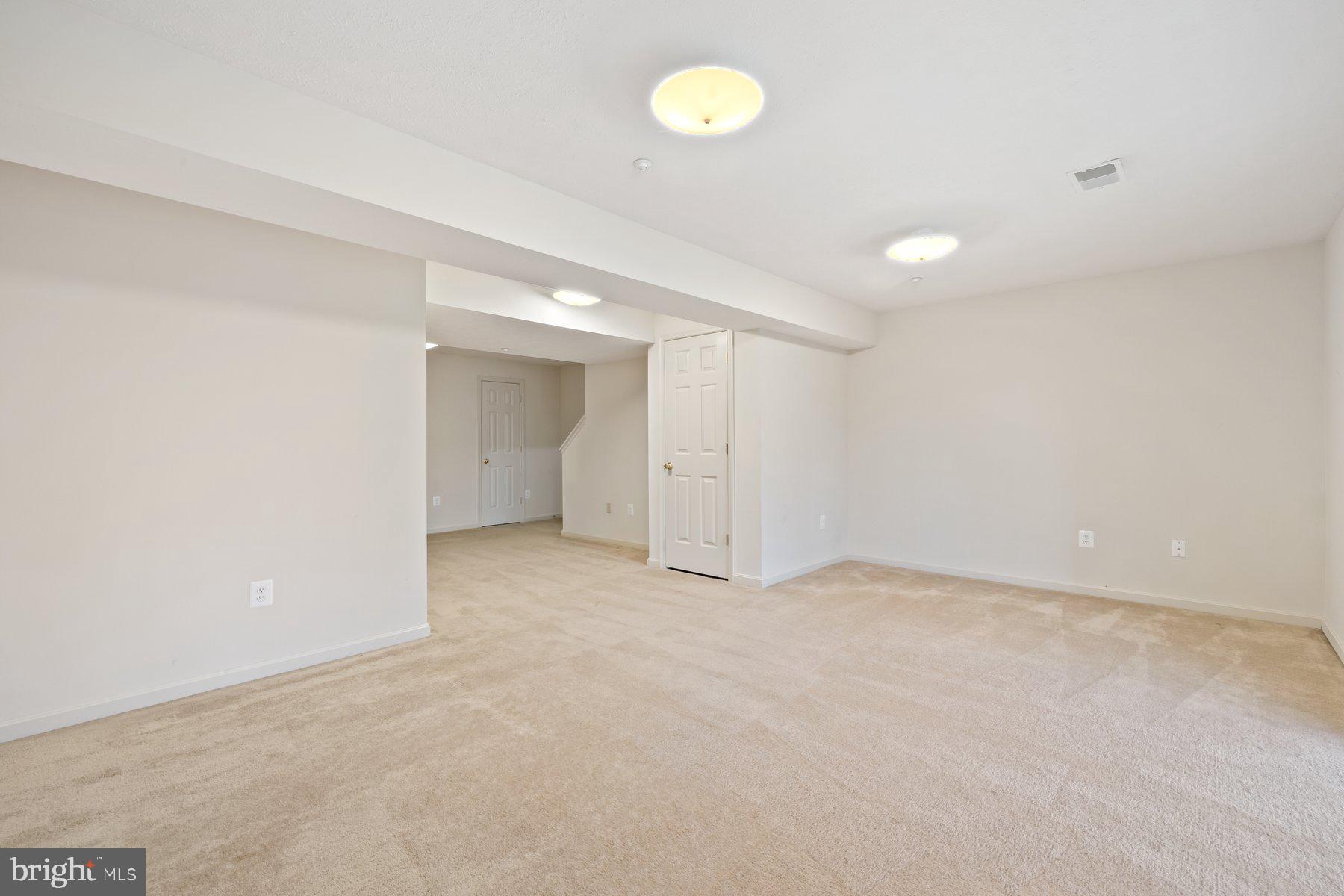 NEW MARKET WEST - Residential