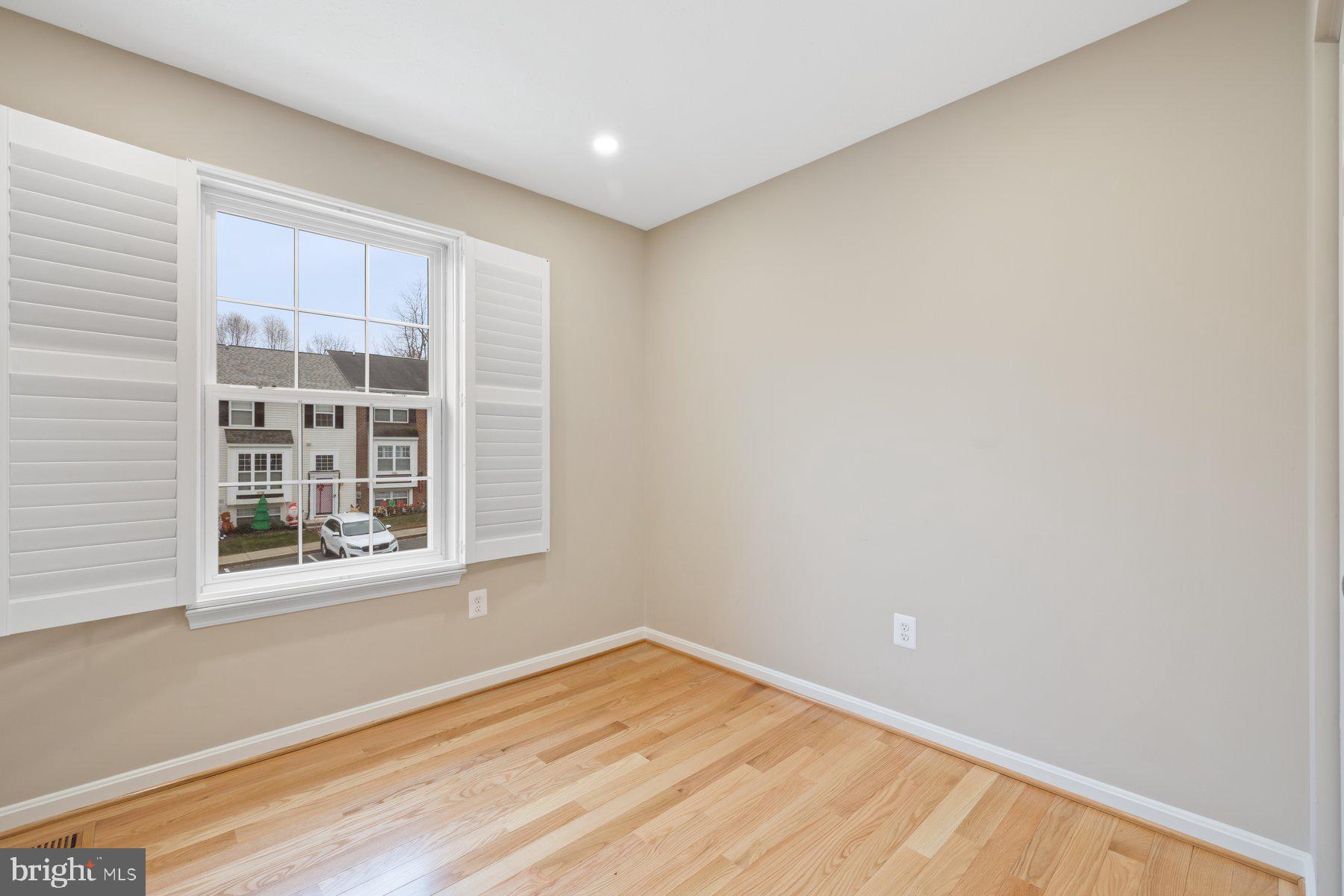 NEW MARKET WEST - Residential