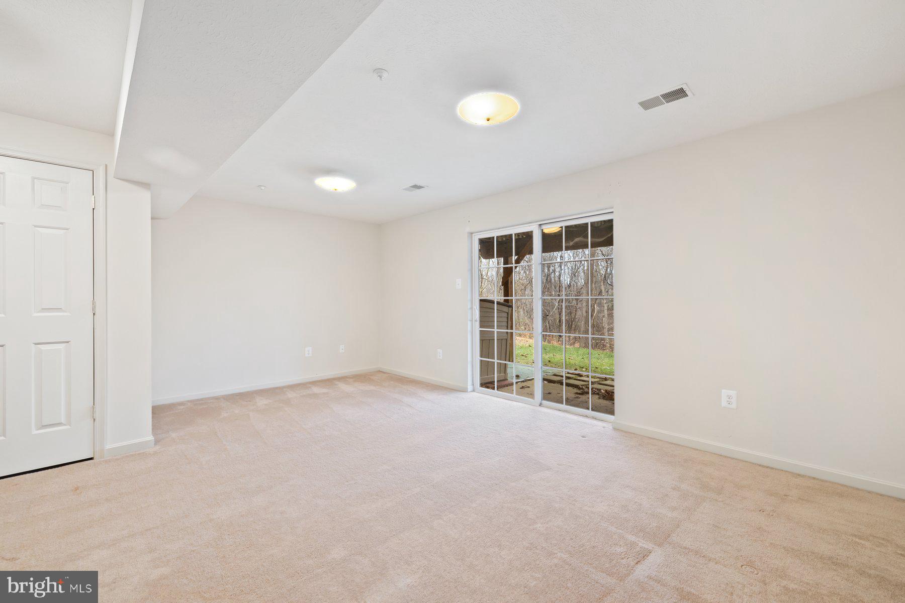 NEW MARKET WEST - Residential