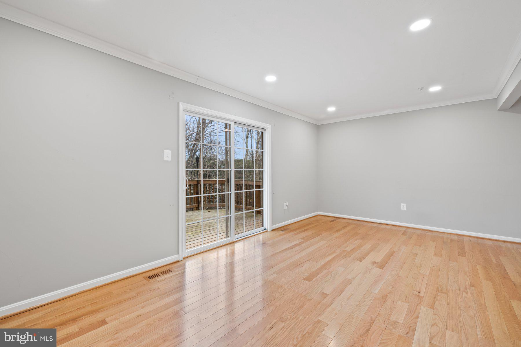 NEW MARKET WEST - Residential