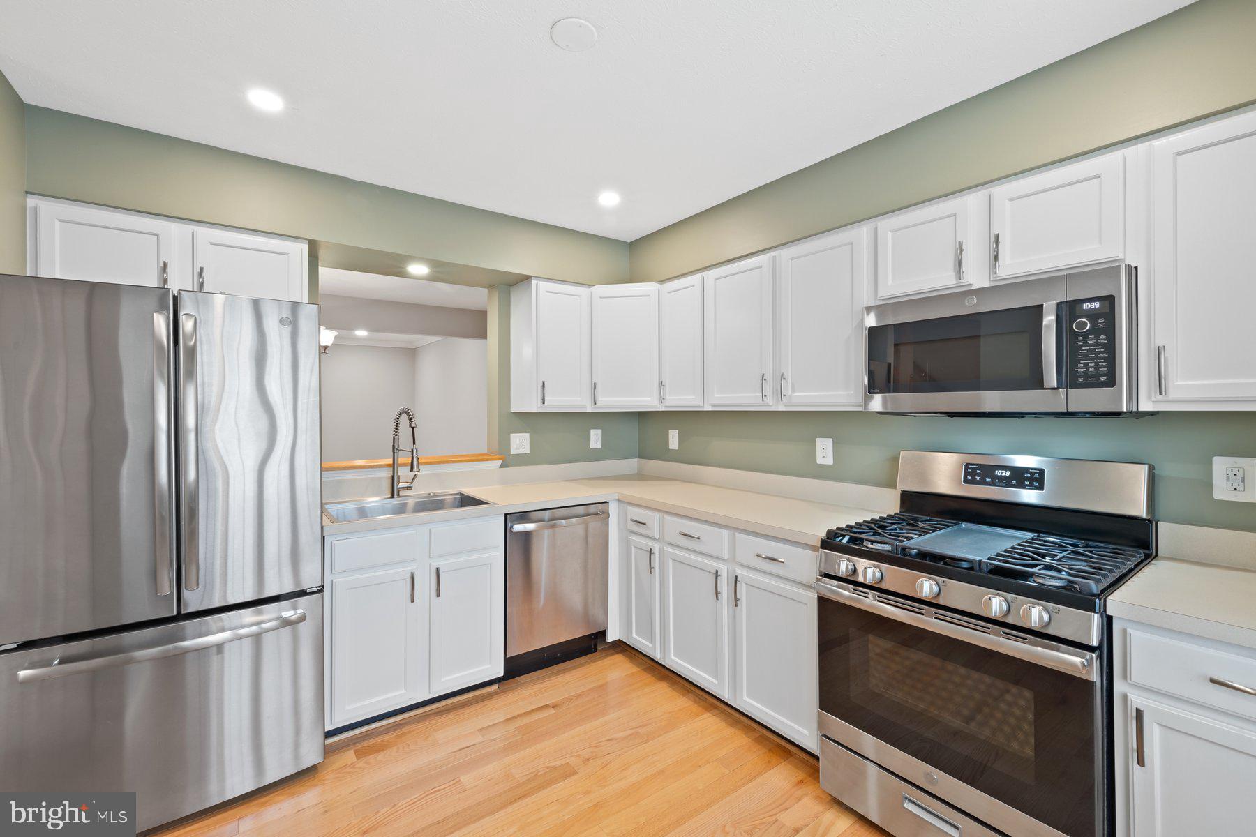 NEW MARKET WEST - Residential