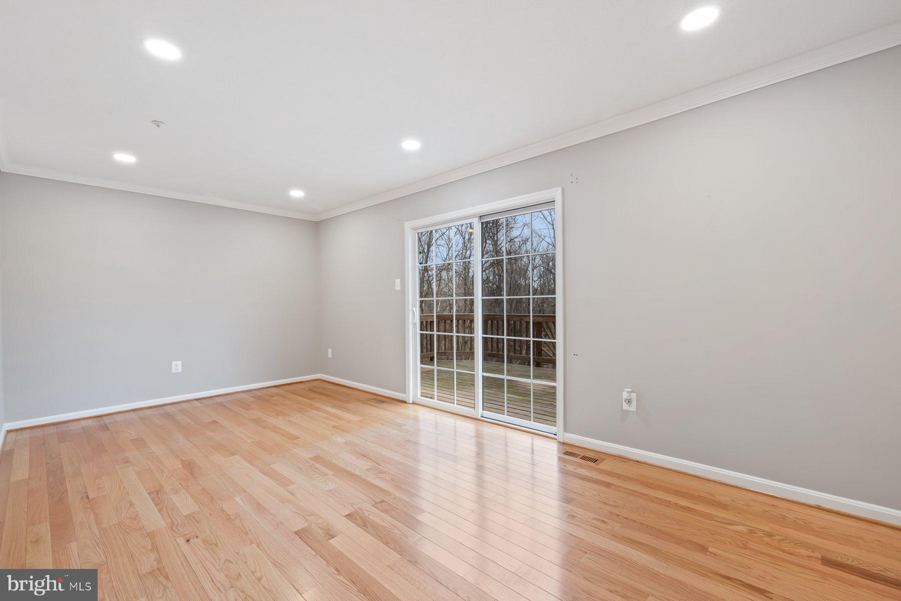 NEW MARKET WEST - Residential