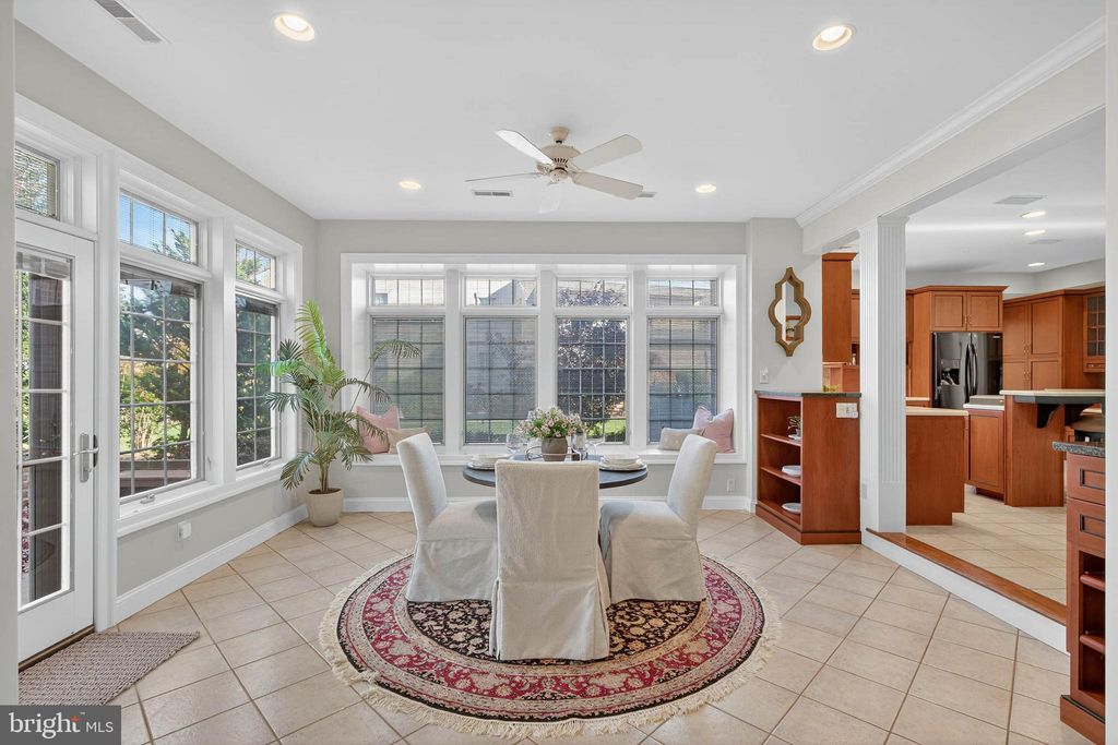 Photo of 826 Bent Creek Drive, LITITZ, PA 17543 (MLS # PALA2079118)