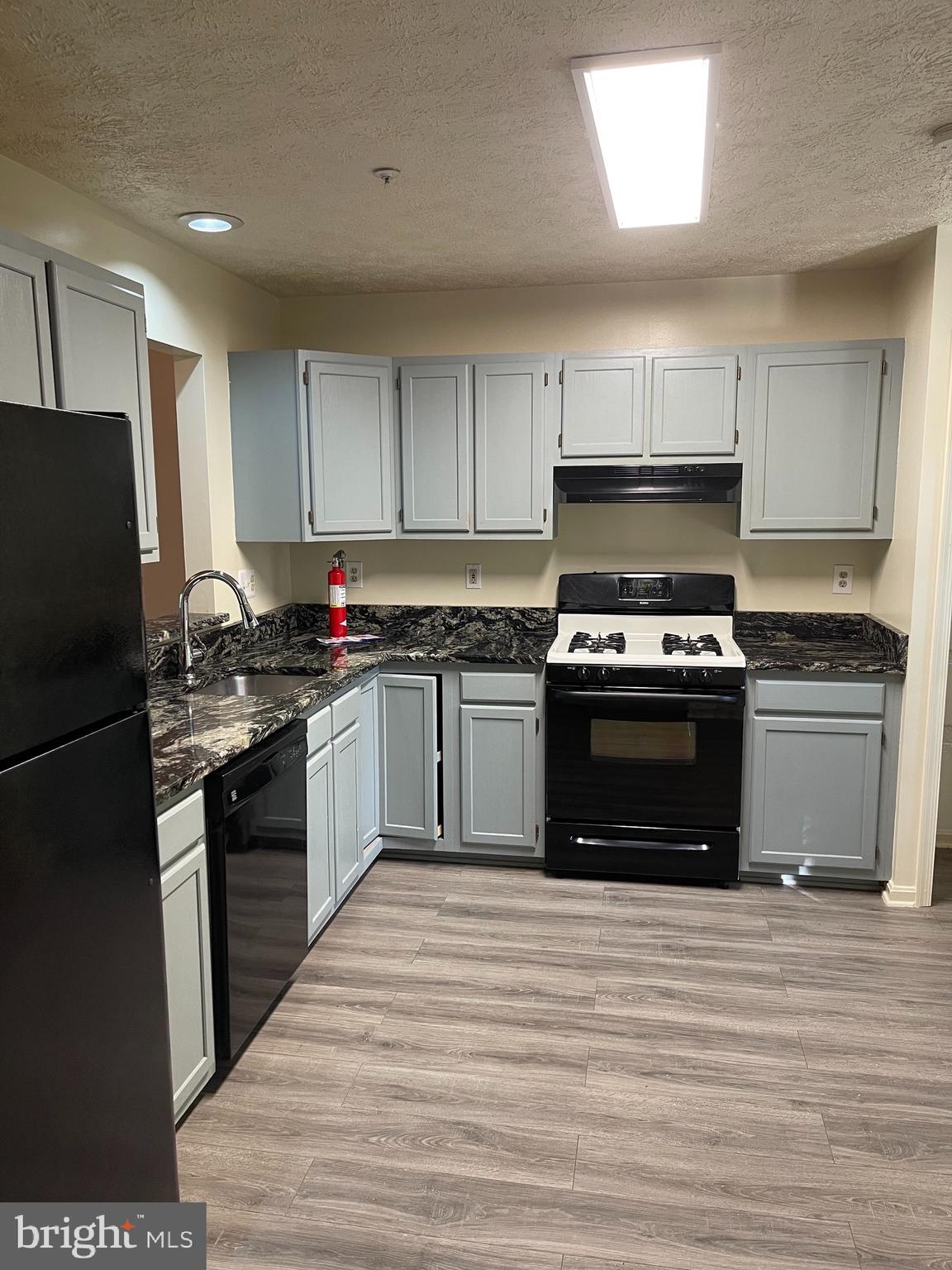 LARGO TOWN CENTER - Residential Lease