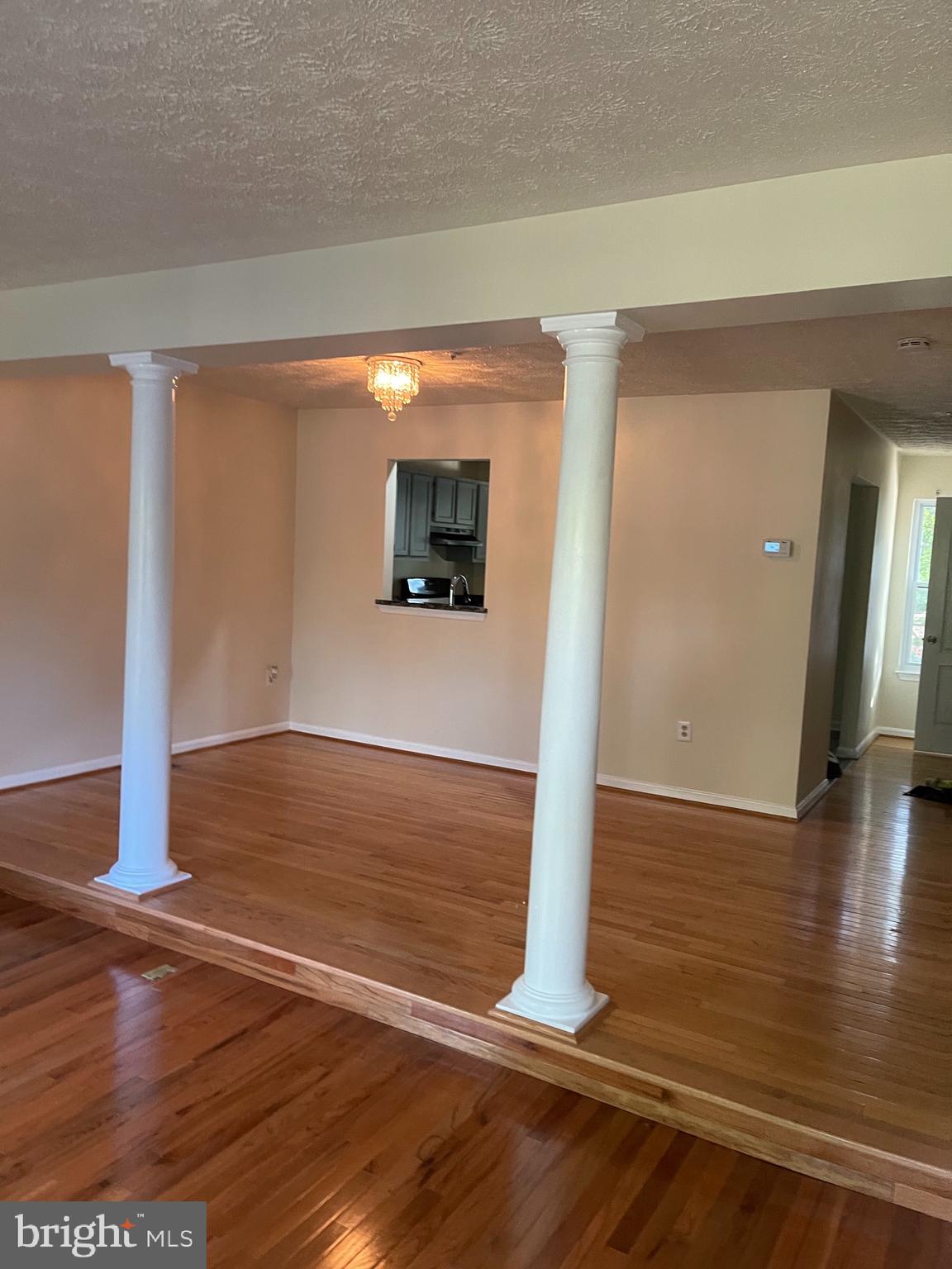 LARGO TOWN CENTER - Residential Lease