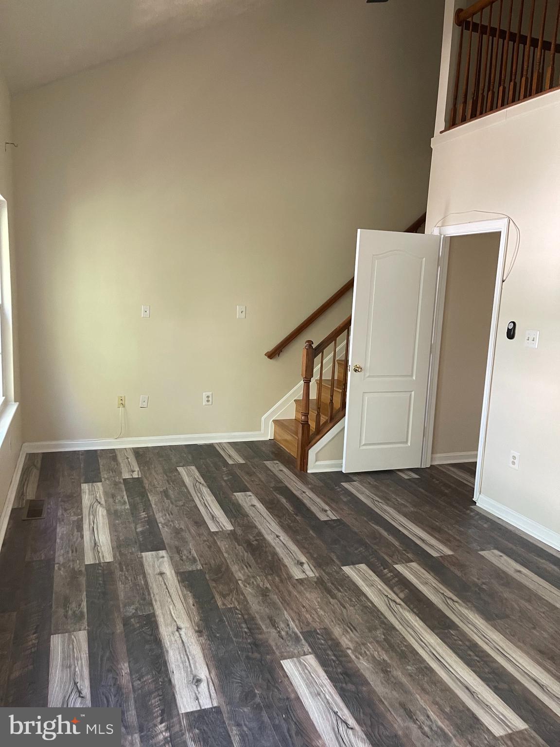 LARGO TOWN CENTER - Residential Lease