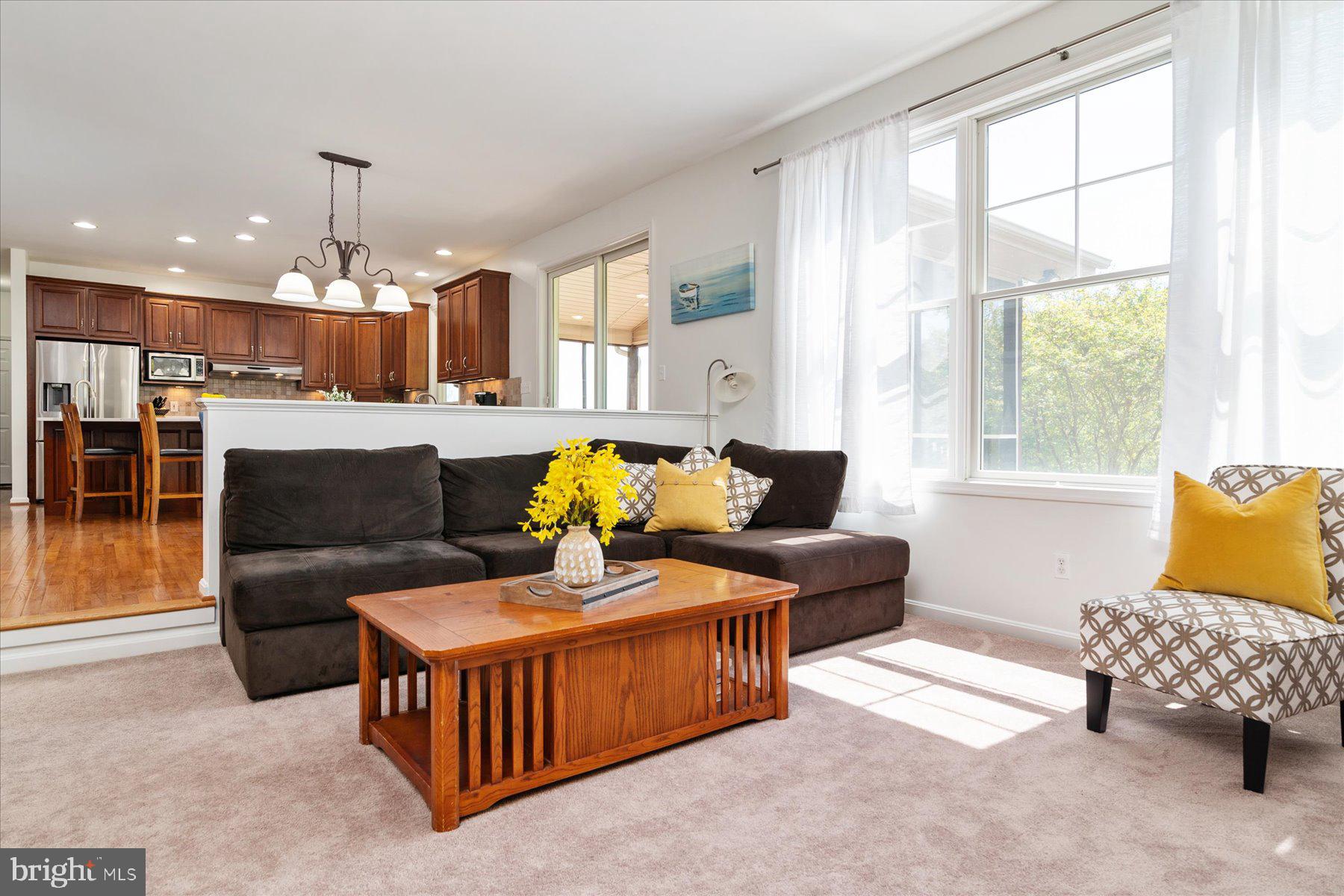 HUNTERS RIDGE - Residential