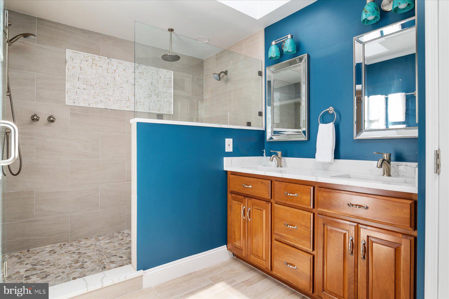 HUNTERS RIDGE - Residential