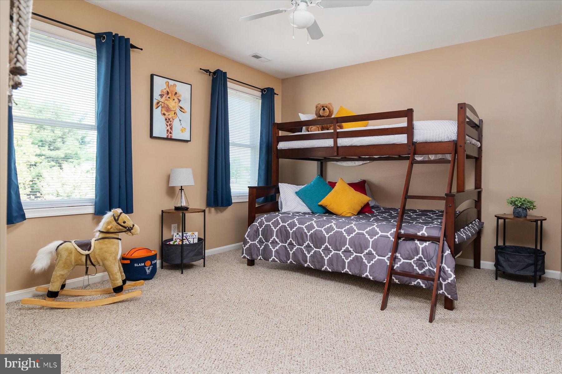 HUNTERS RIDGE - Residential