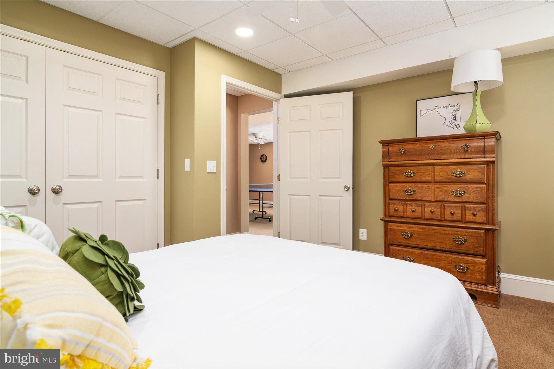 HUNTERS RIDGE - Residential