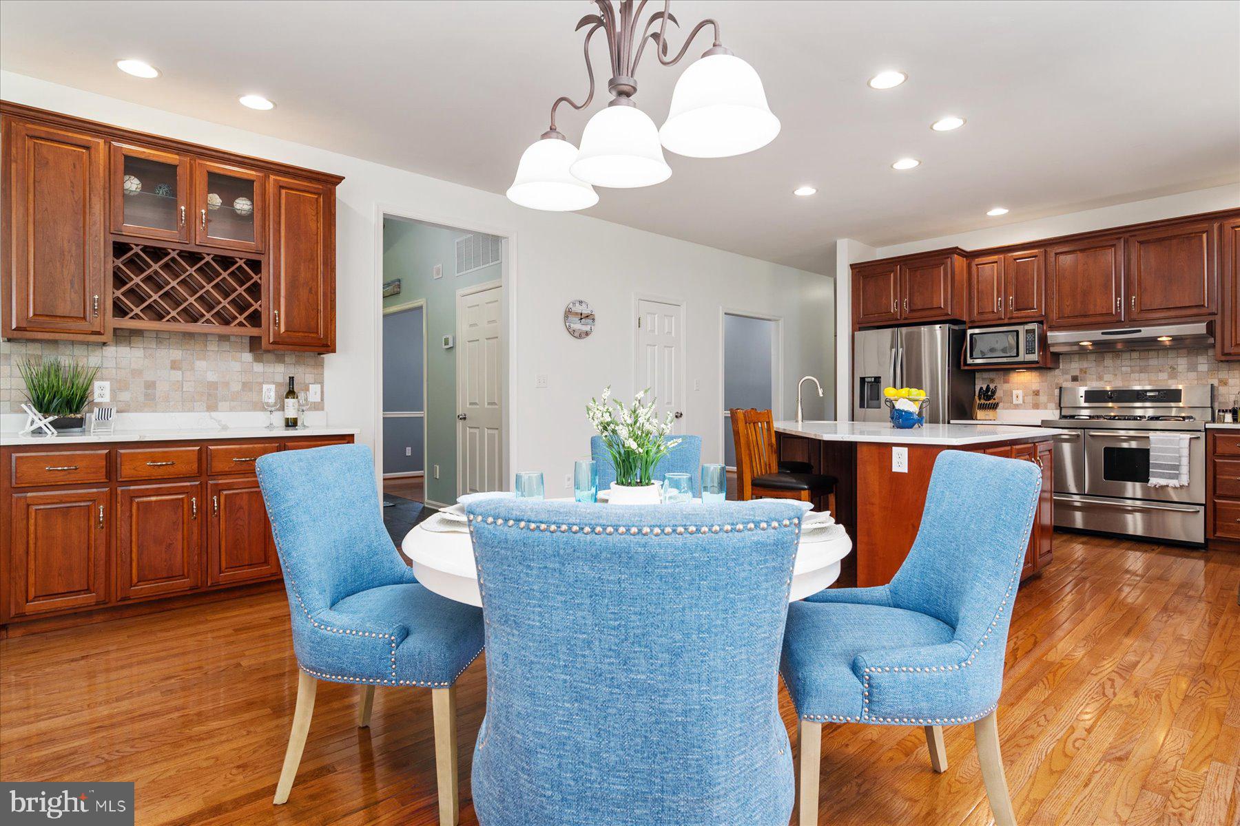 HUNTERS RIDGE - Residential