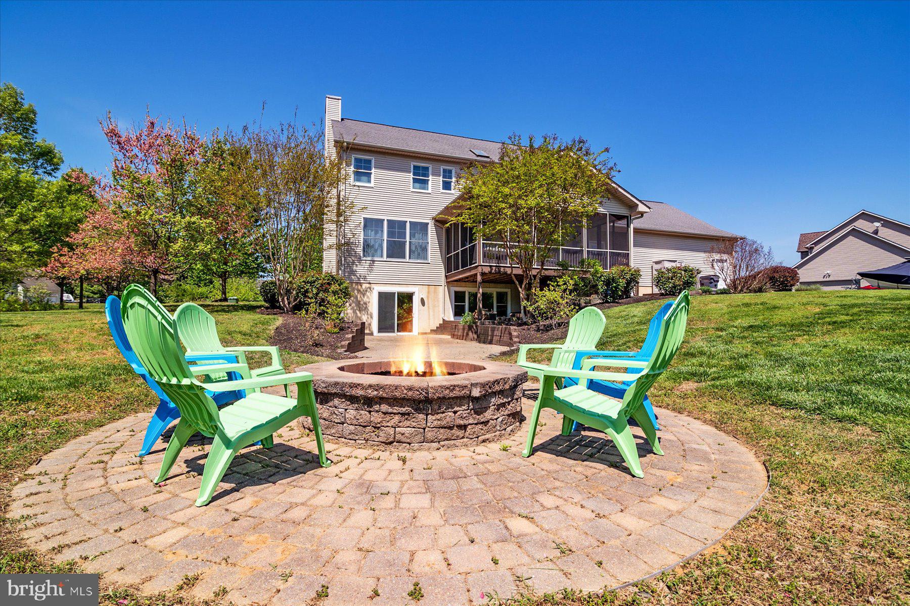 HUNTERS RIDGE - Residential