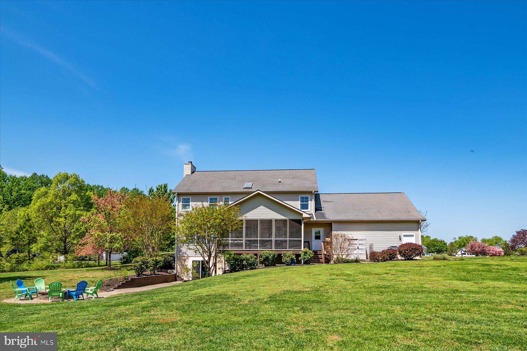 HUNTERS RIDGE - Residential