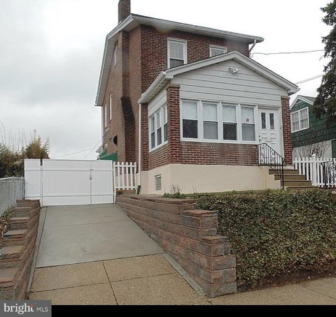 Homes For Sale - 2124 Borbeck Avenue<br/> PHILADELPHIA, PA 19152