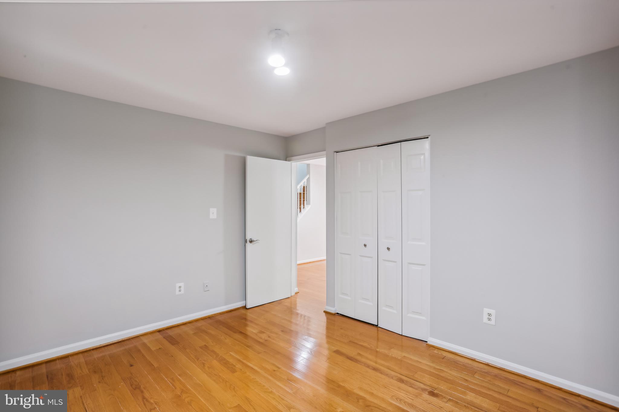 OLD GEORGETOWN VILLAGE - Residential Lease