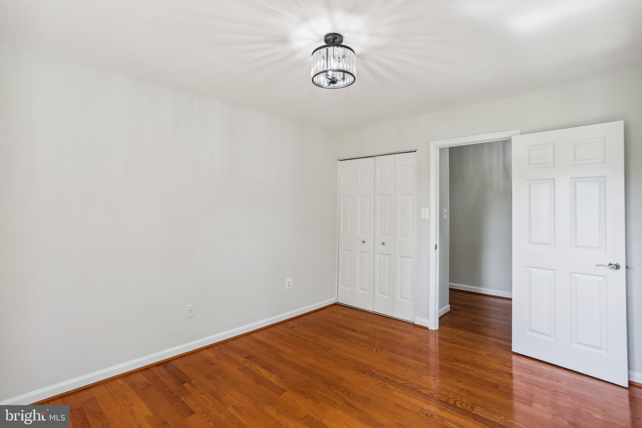 OLD GEORGETOWN VILLAGE - Residential Lease