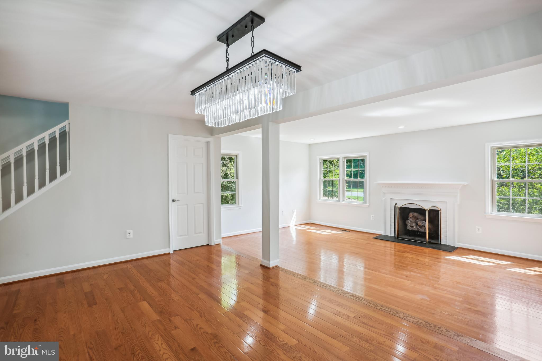 OLD GEORGETOWN VILLAGE - Residential Lease