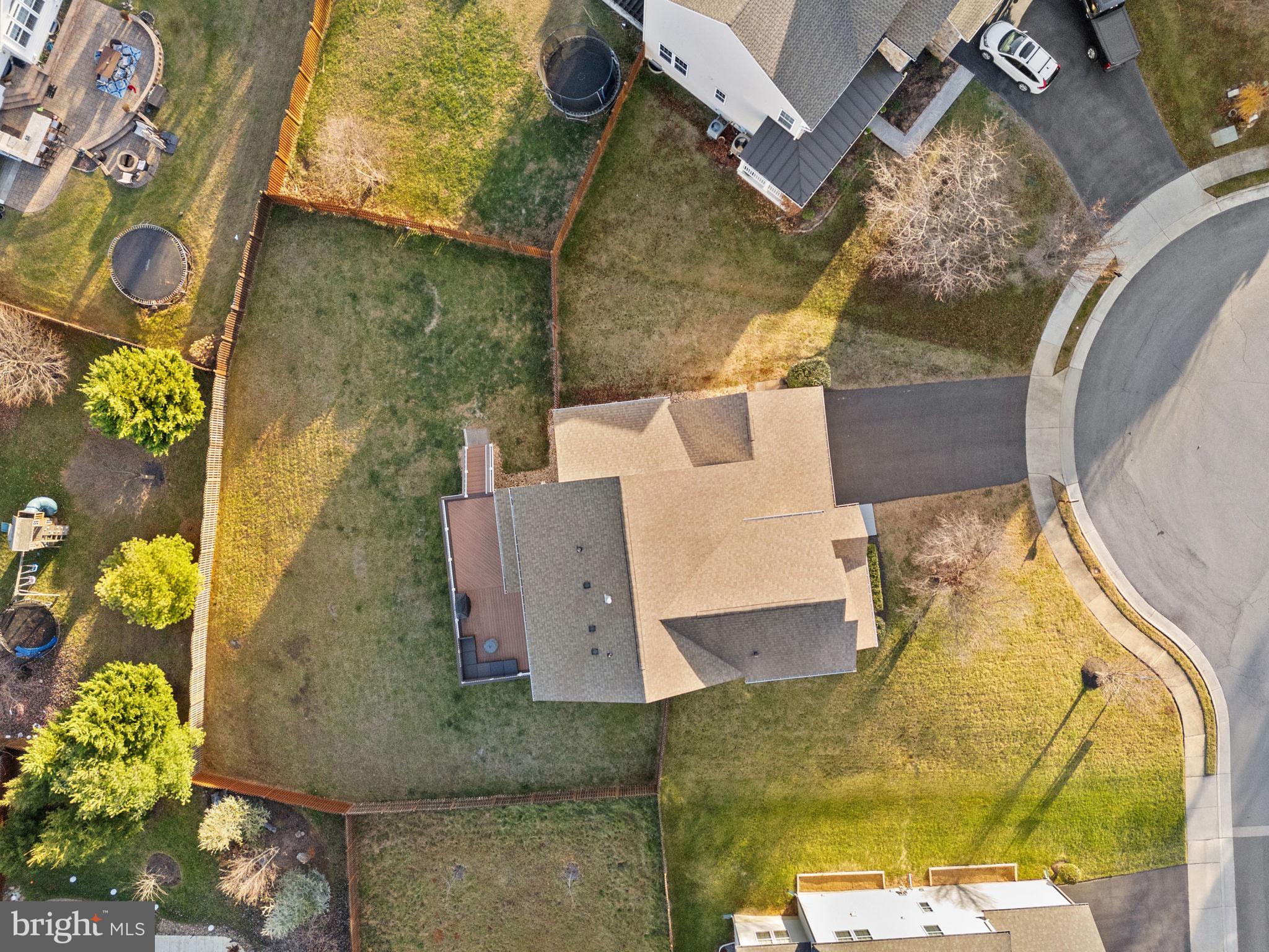 ROLLING HILLS ESTATES - Residential