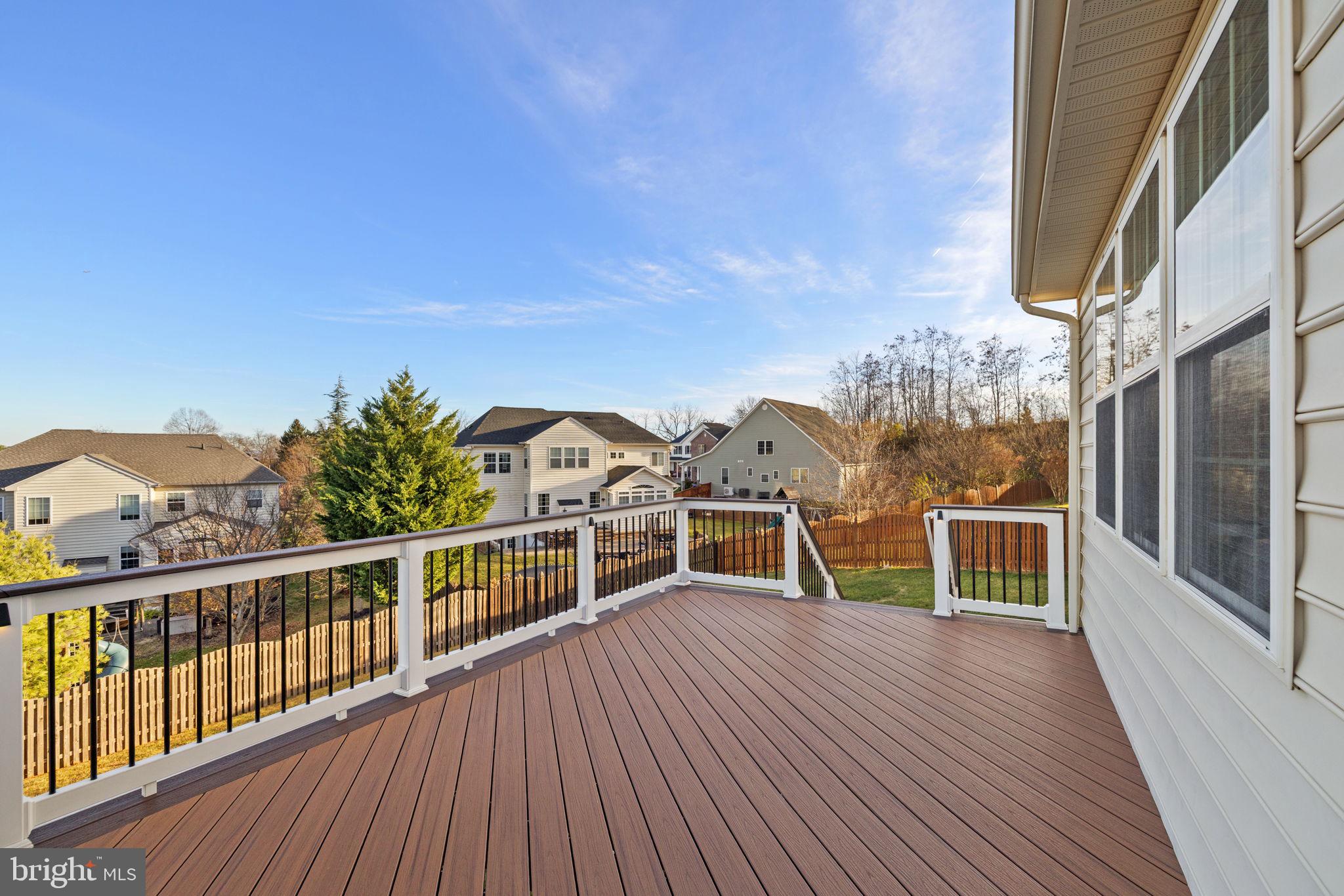 ROLLING HILLS ESTATES - Residential