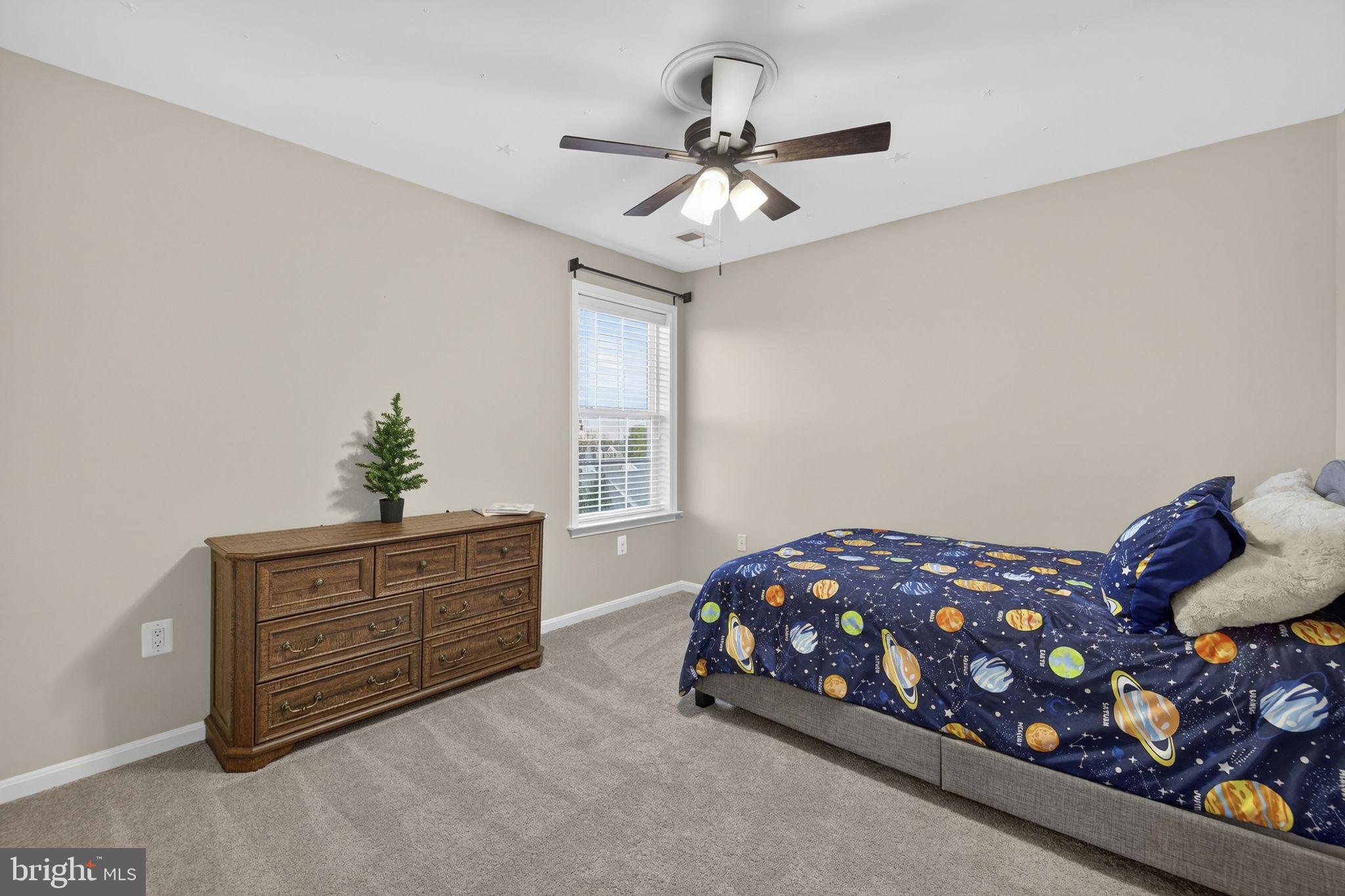 ROLLING HILLS ESTATES - Residential