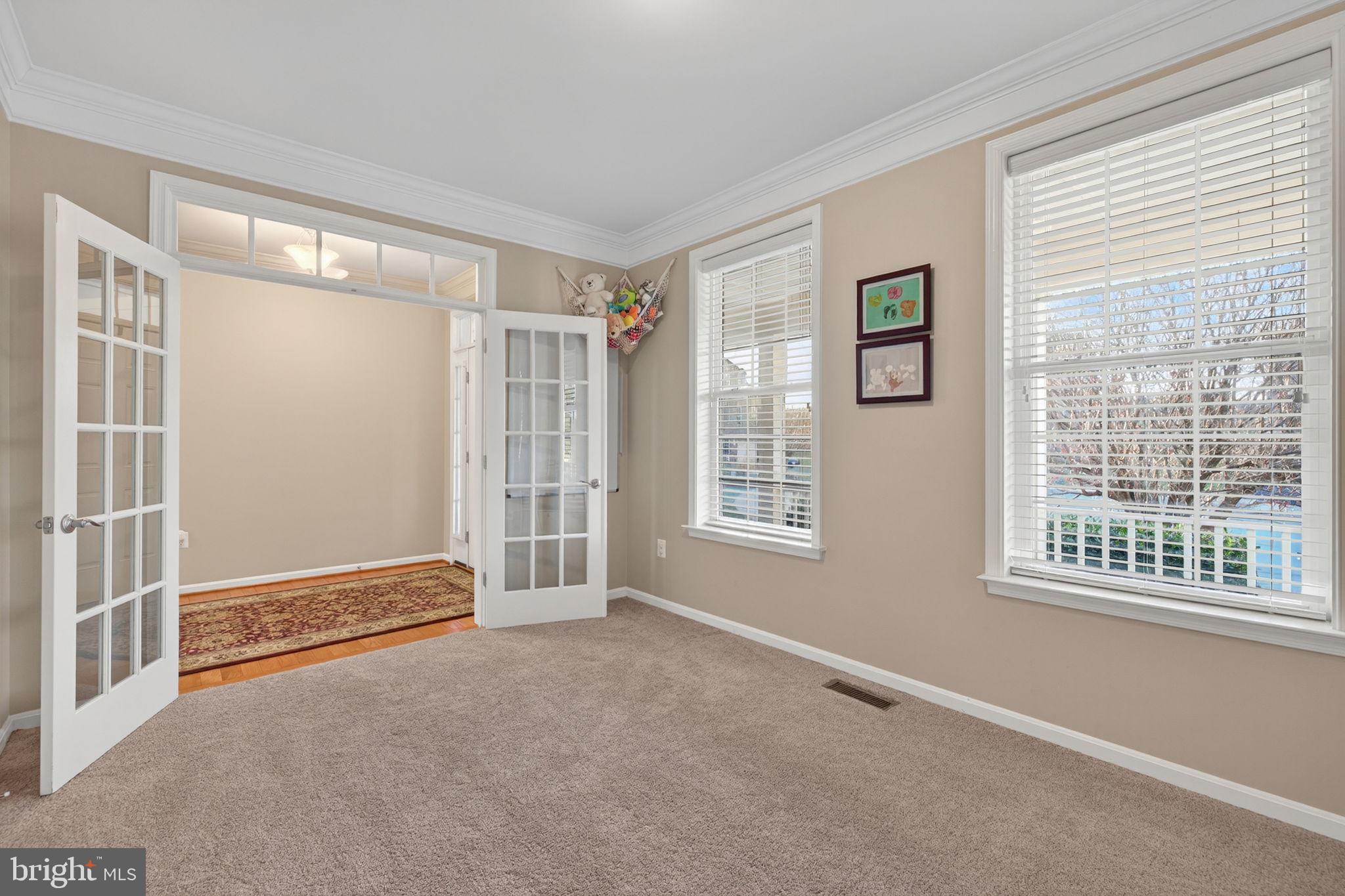 ROLLING HILLS ESTATES - Residential