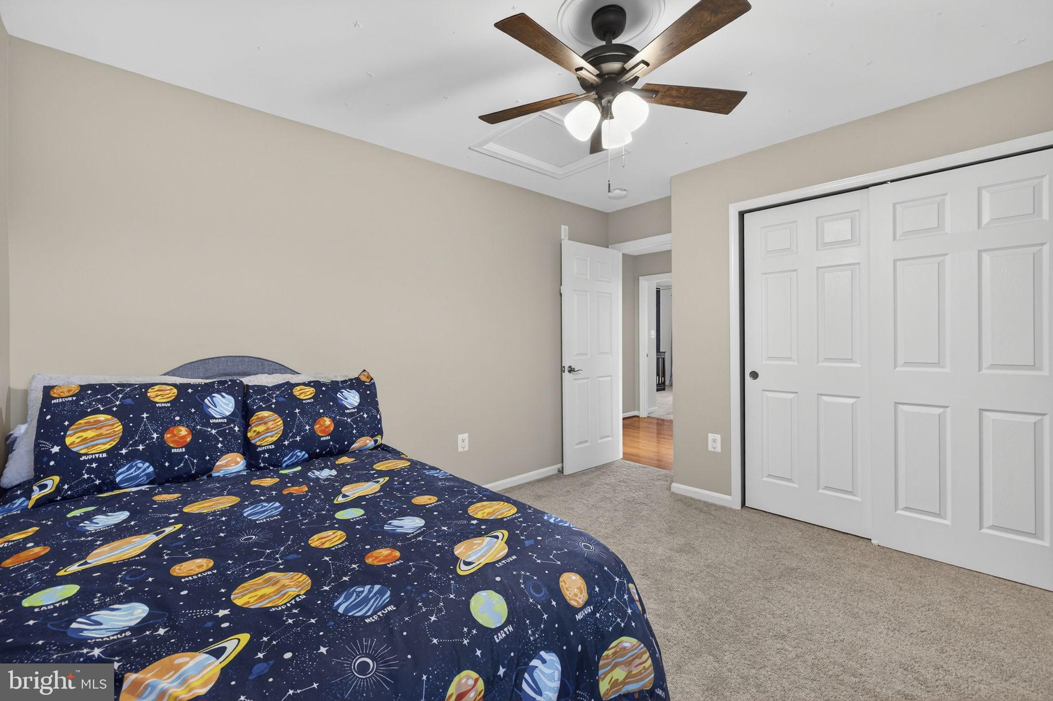 ROLLING HILLS ESTATES - Residential