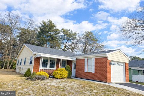 Apartment For Sale - 56 Constitution Boulevard<br/> MANCHESTER TOWNSHIP, NJ 08759