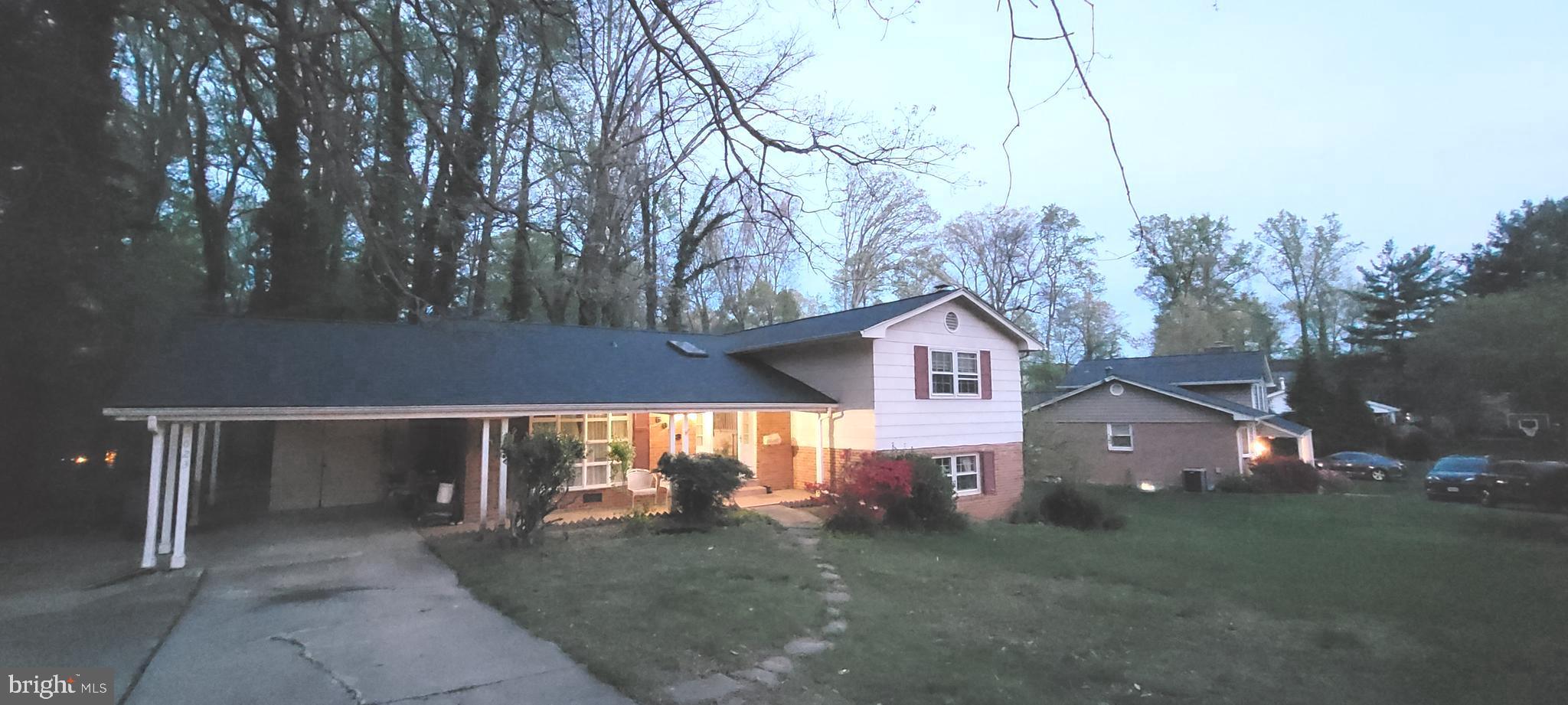 TALL OAKS - Residential