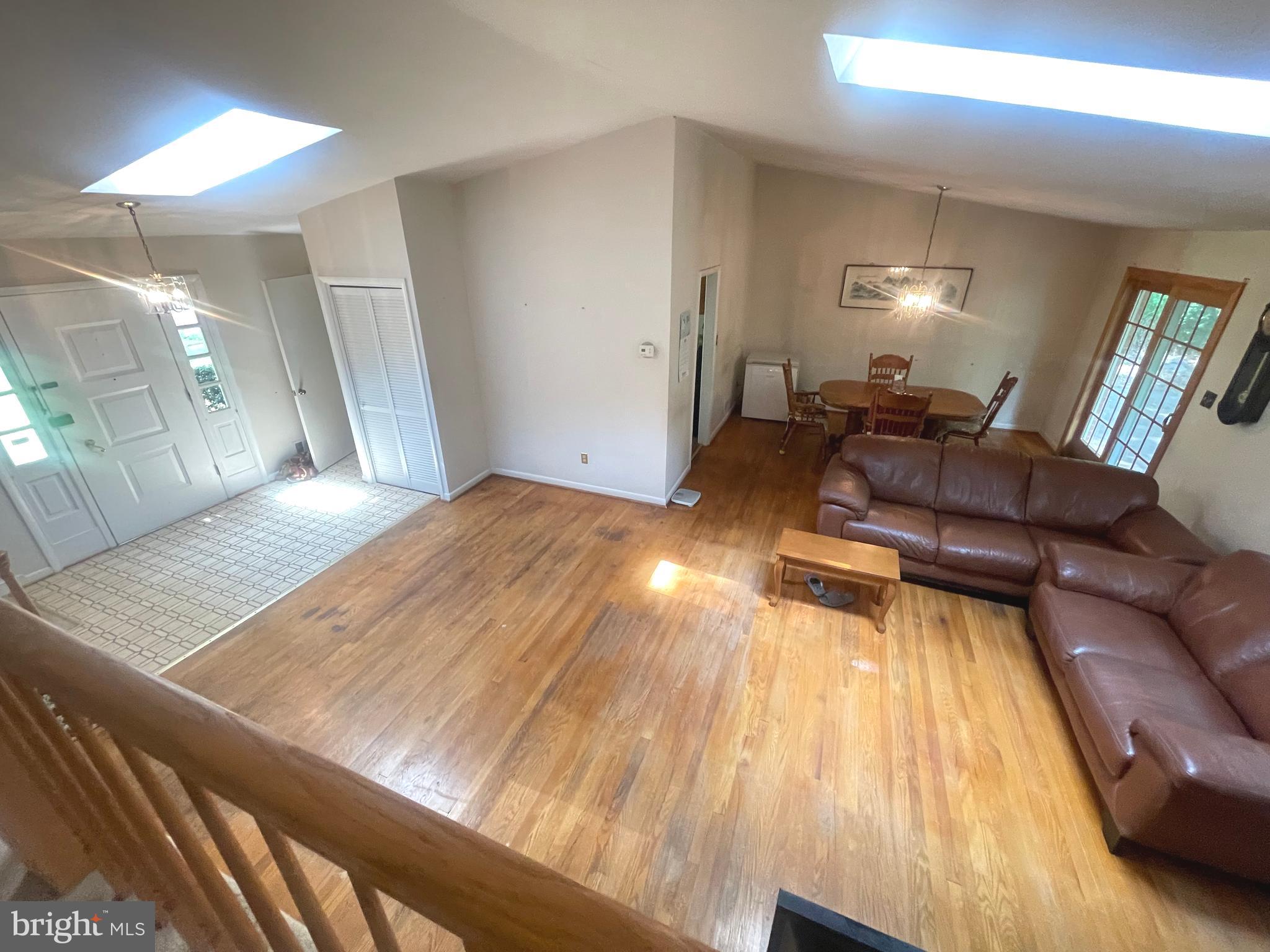 5023 DODSON DRIVE