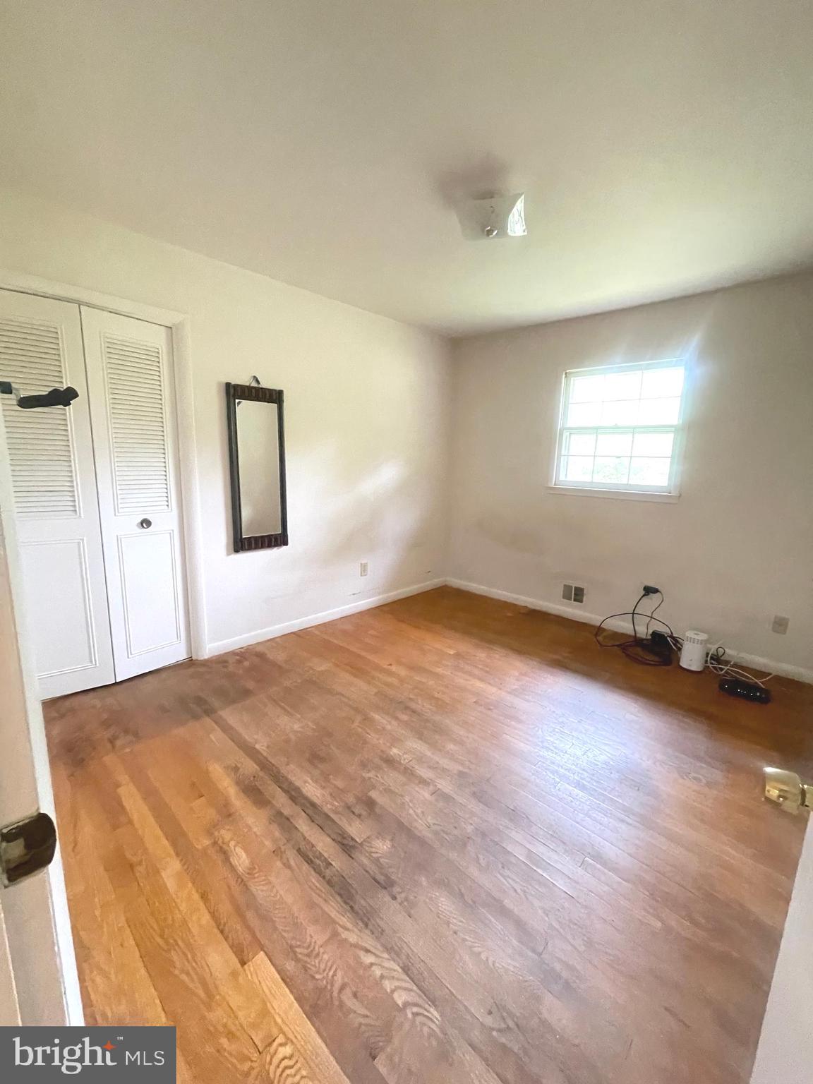 TALL OAKS - Residential