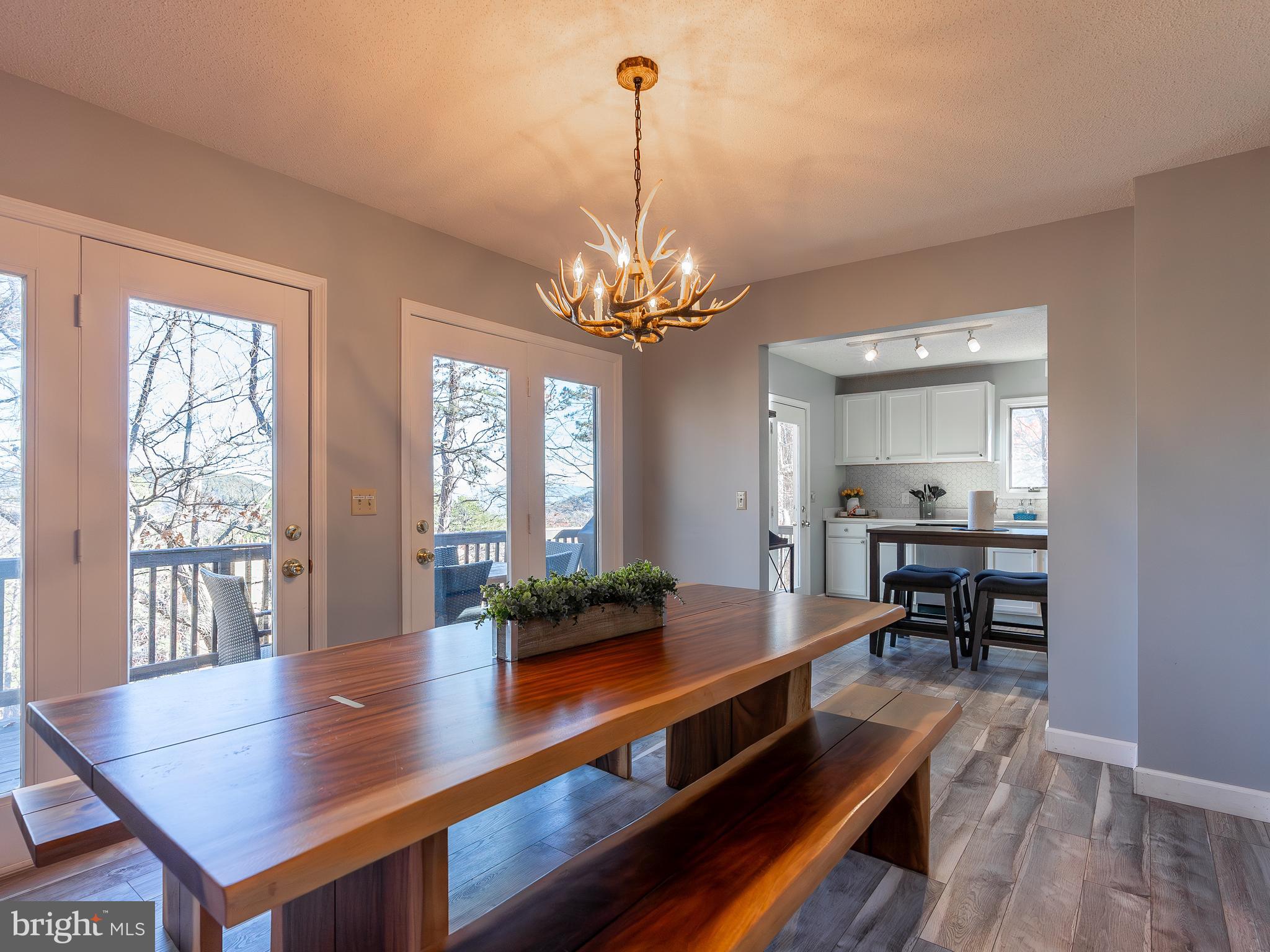 MASSANUTTEN - Residential