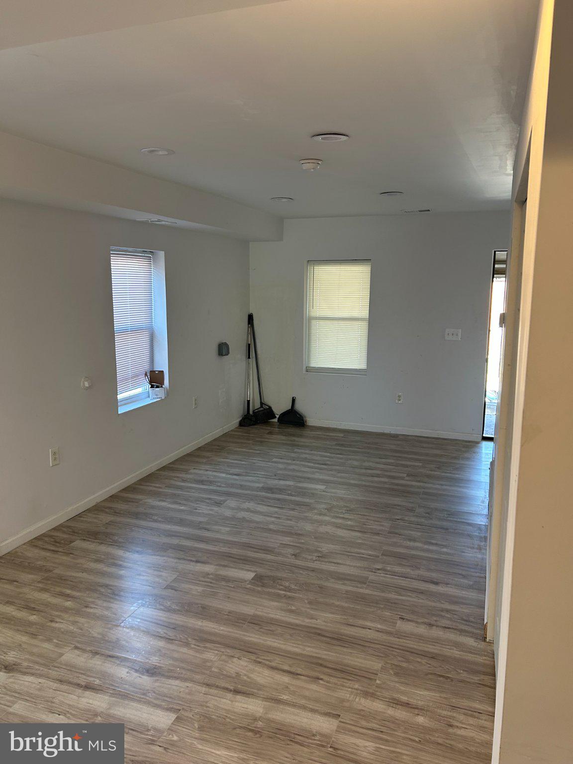 CHERRY HILL - Residential