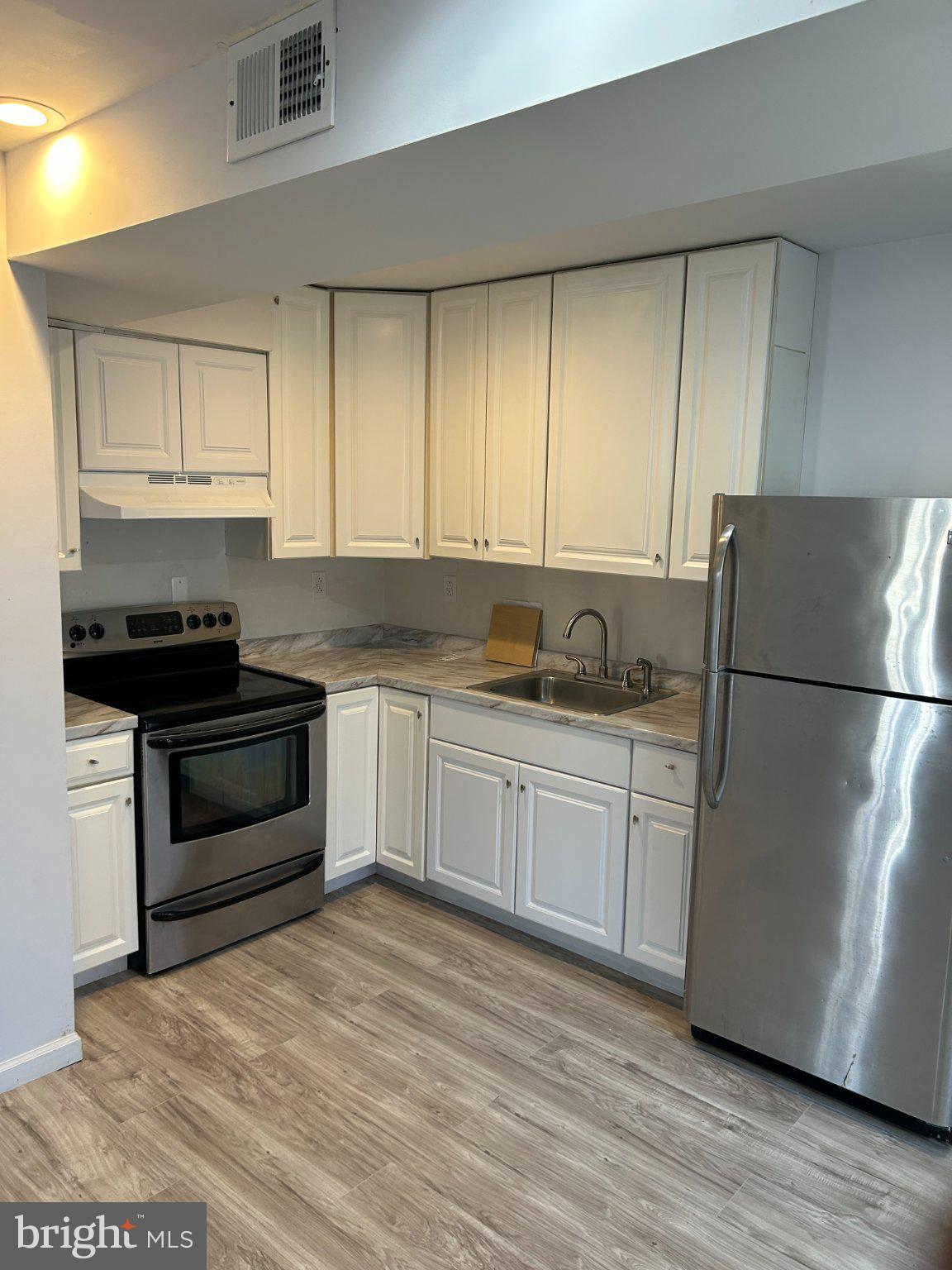 CHERRY HILL - Residential