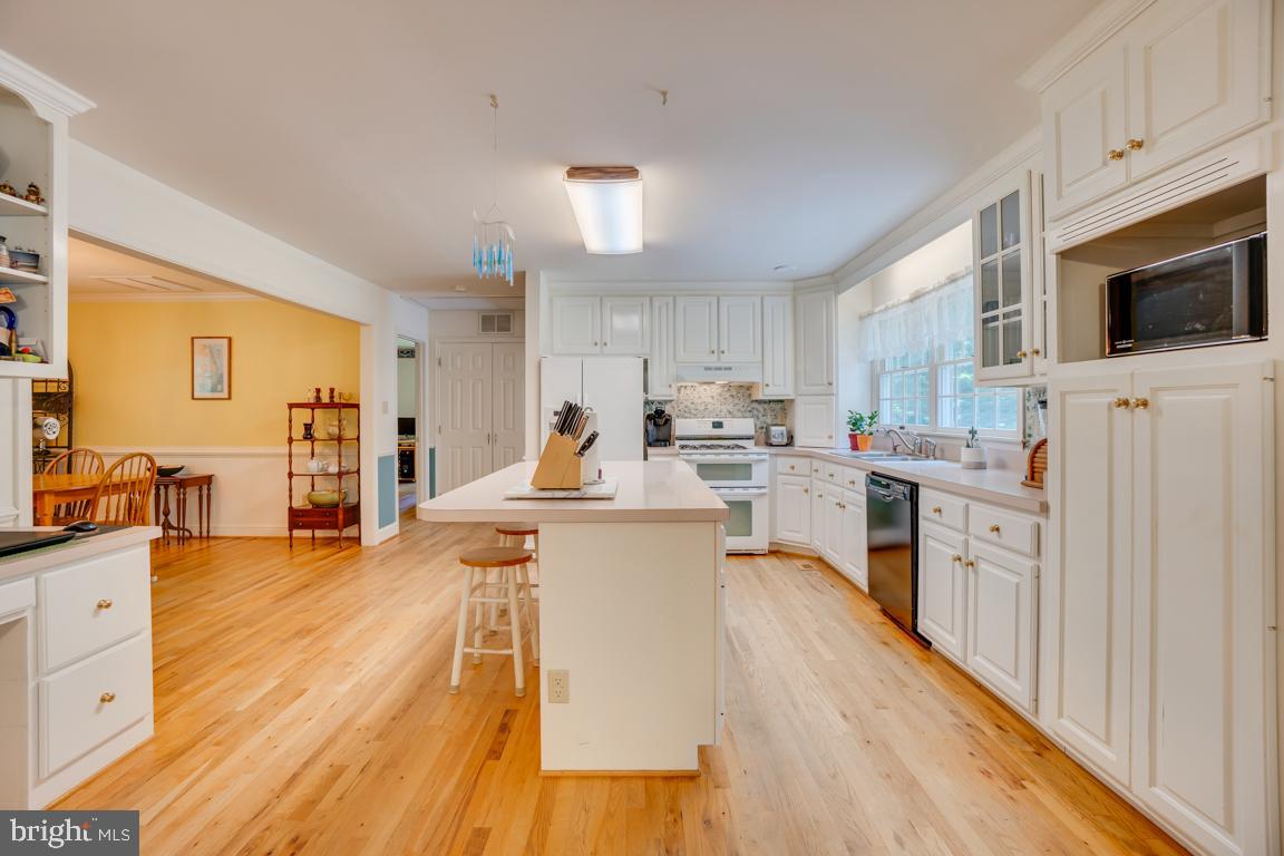 FOX RIDGE - Residential