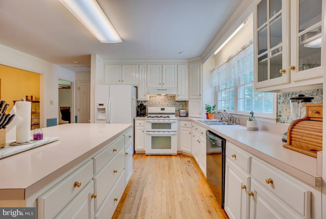 FOX RIDGE - Residential